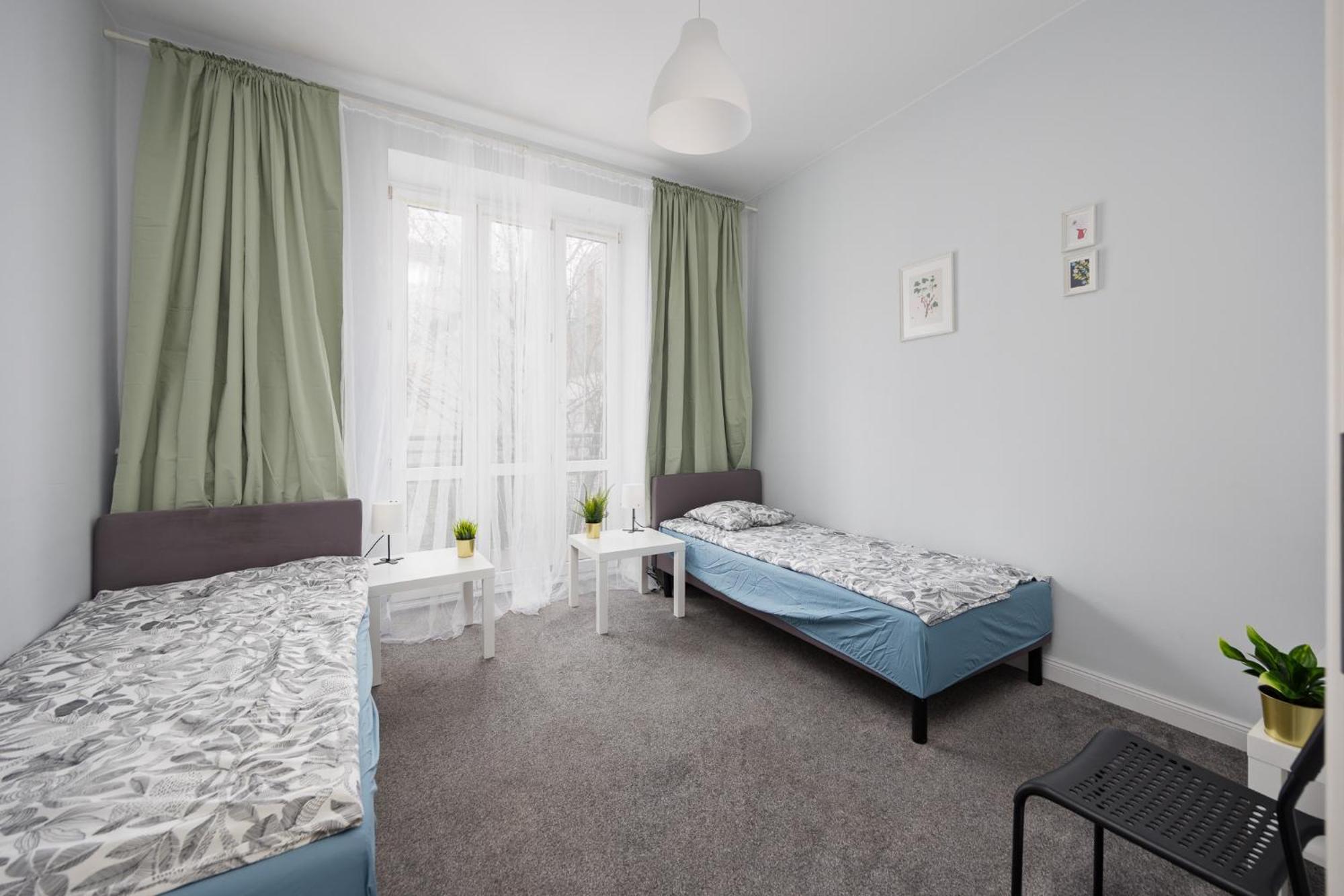 Pokój Dwuosobowy z balkonem (2 osoby dorosłe + 1 dziecko)